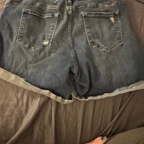 Kancan Distressed Jean Shorts - Picture 2 of 4